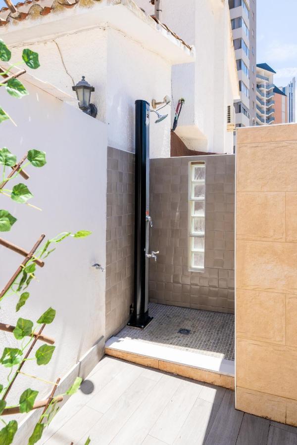 Apartamento Alma Con Terreno Privado Y Parking Compartido - A 800M De Playa Poniente بينايدورم المظهر الخارجي الصورة